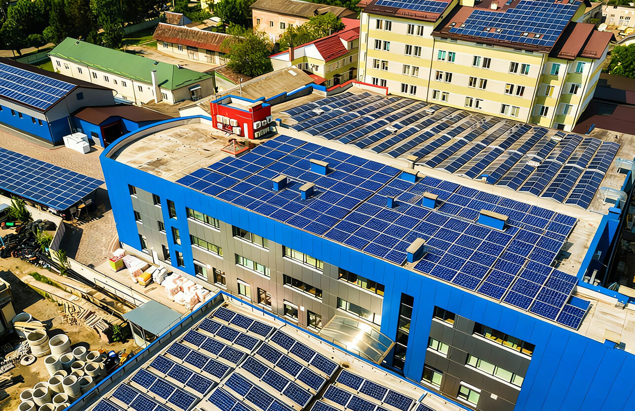 东南亚某大型农产品加工基地 | 光+储+备电综合